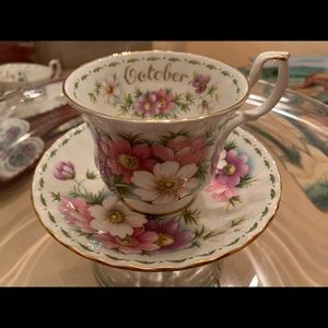 Royal Albert Flower of the MonthSeries “October “